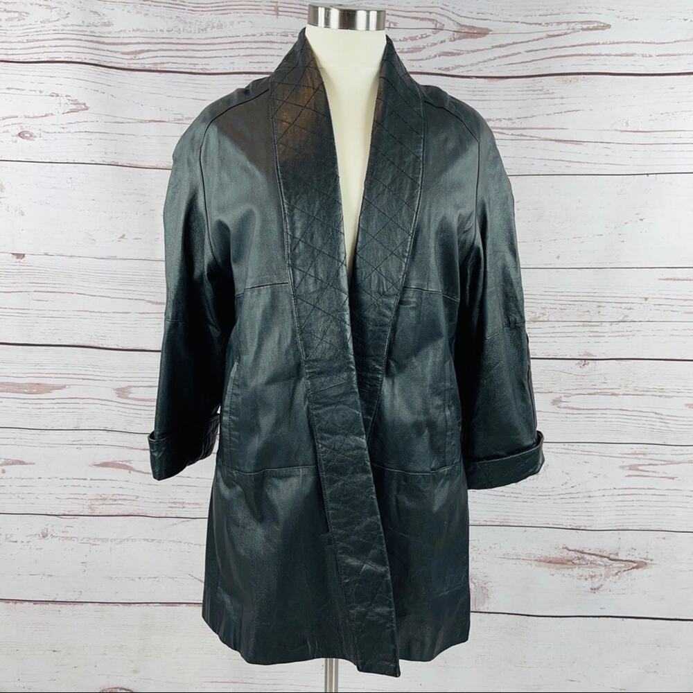 Comint vintage leather trench coat quilted accents shoulder pads